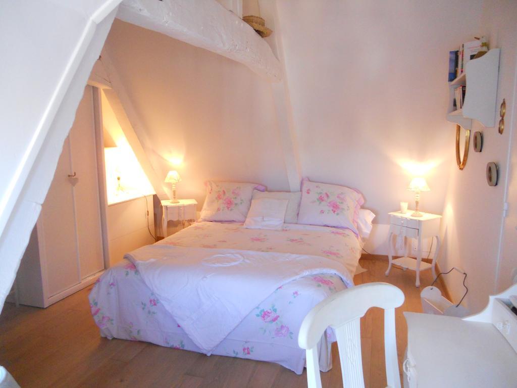 Lamaison Du Phare Honfleur Chambres D'Hotes Et Jacuzzi Prive Kültér fotó
