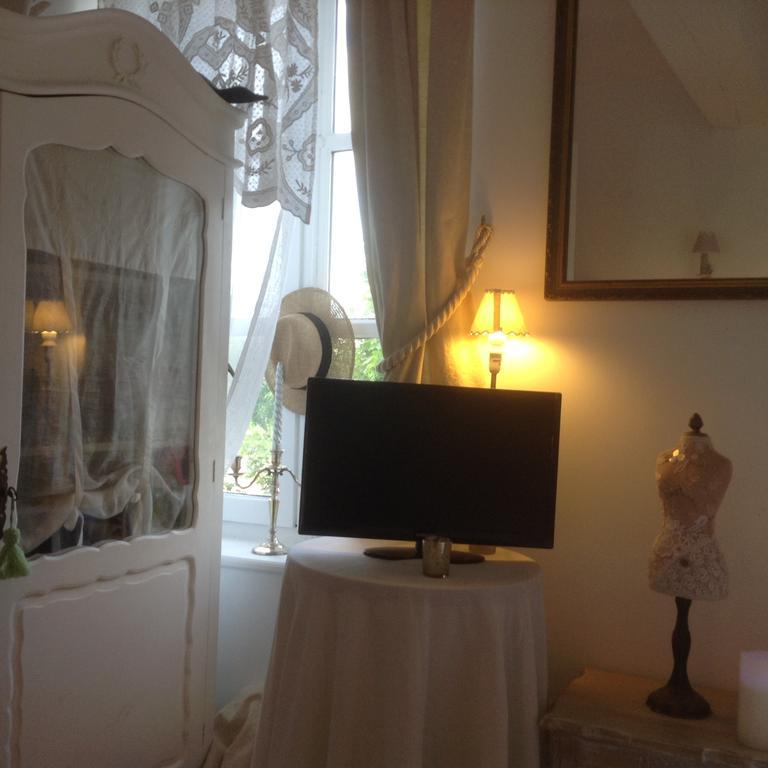 Lamaison Du Phare Honfleur Chambres D'Hotes Et Jacuzzi Prive Szoba fotó