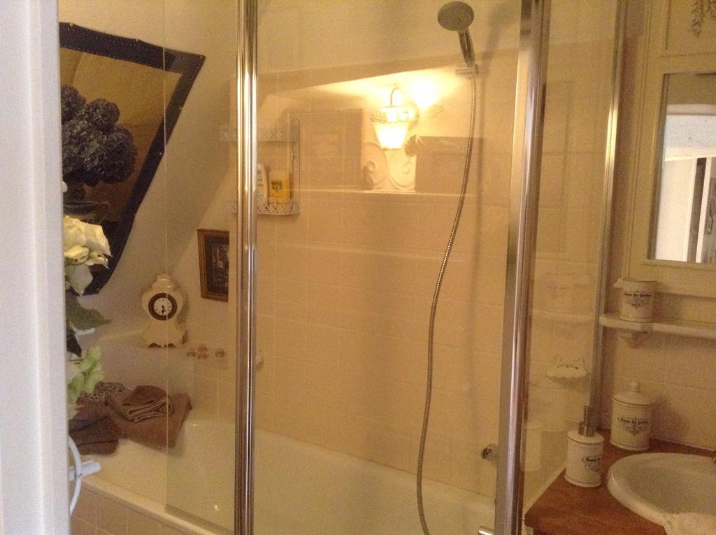 Lamaison Du Phare Honfleur Chambres D'Hotes Et Jacuzzi Prive Kültér fotó